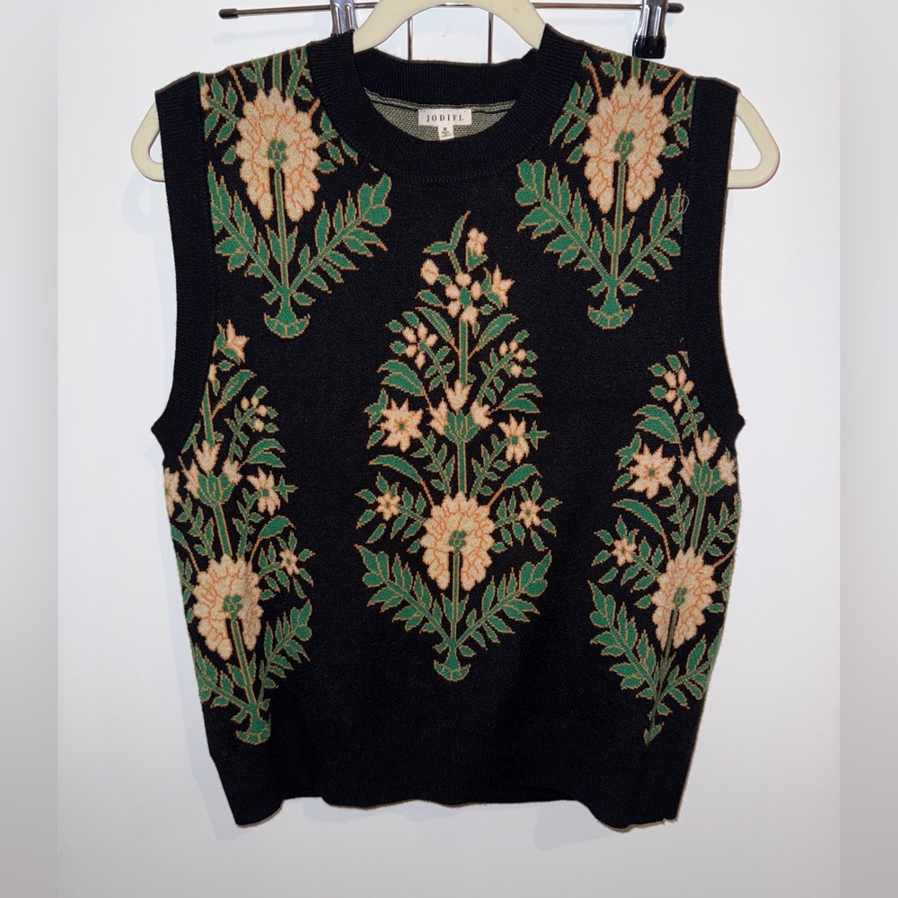 Jodifl Women’s Evergreen Botanical Print Black Knit Vest - Picture 2 of 5